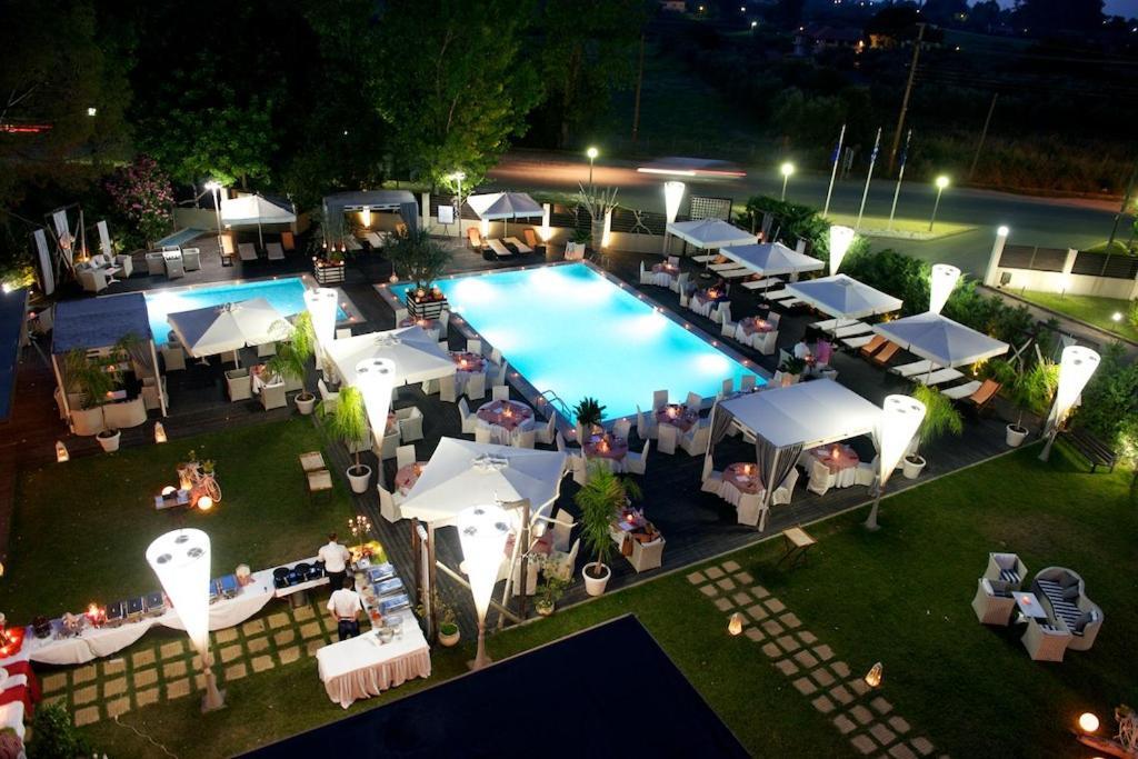 Amalias Hotel Kourouta Exterior photo